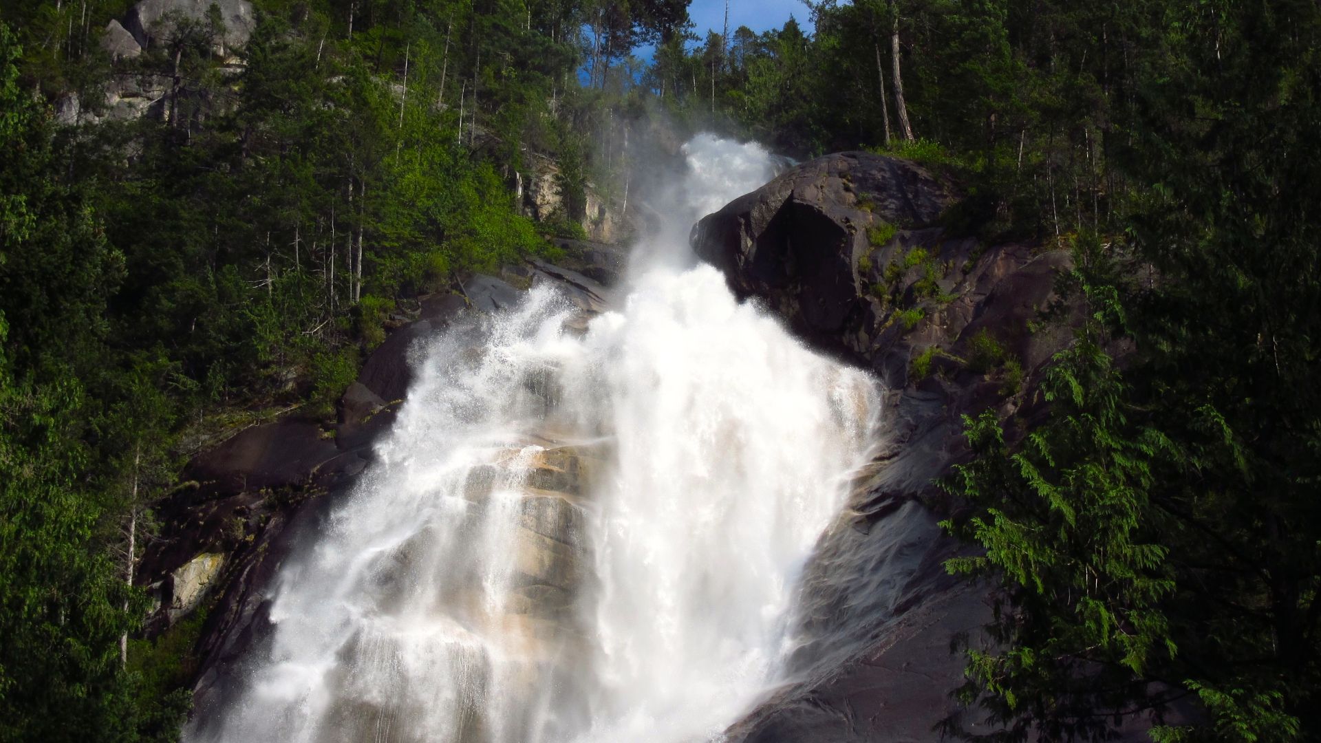 File:Shannon Falls Provincial Park 04.jpg