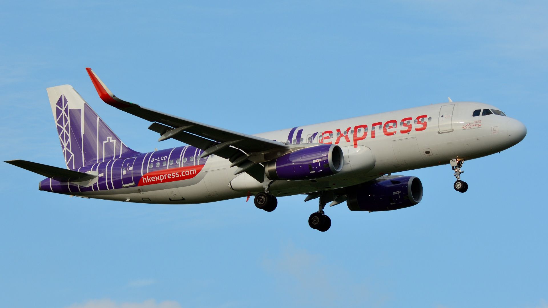 File:Hong Kong Express, Airbus A320-200 B-LCD NRT (22141798320).jpg