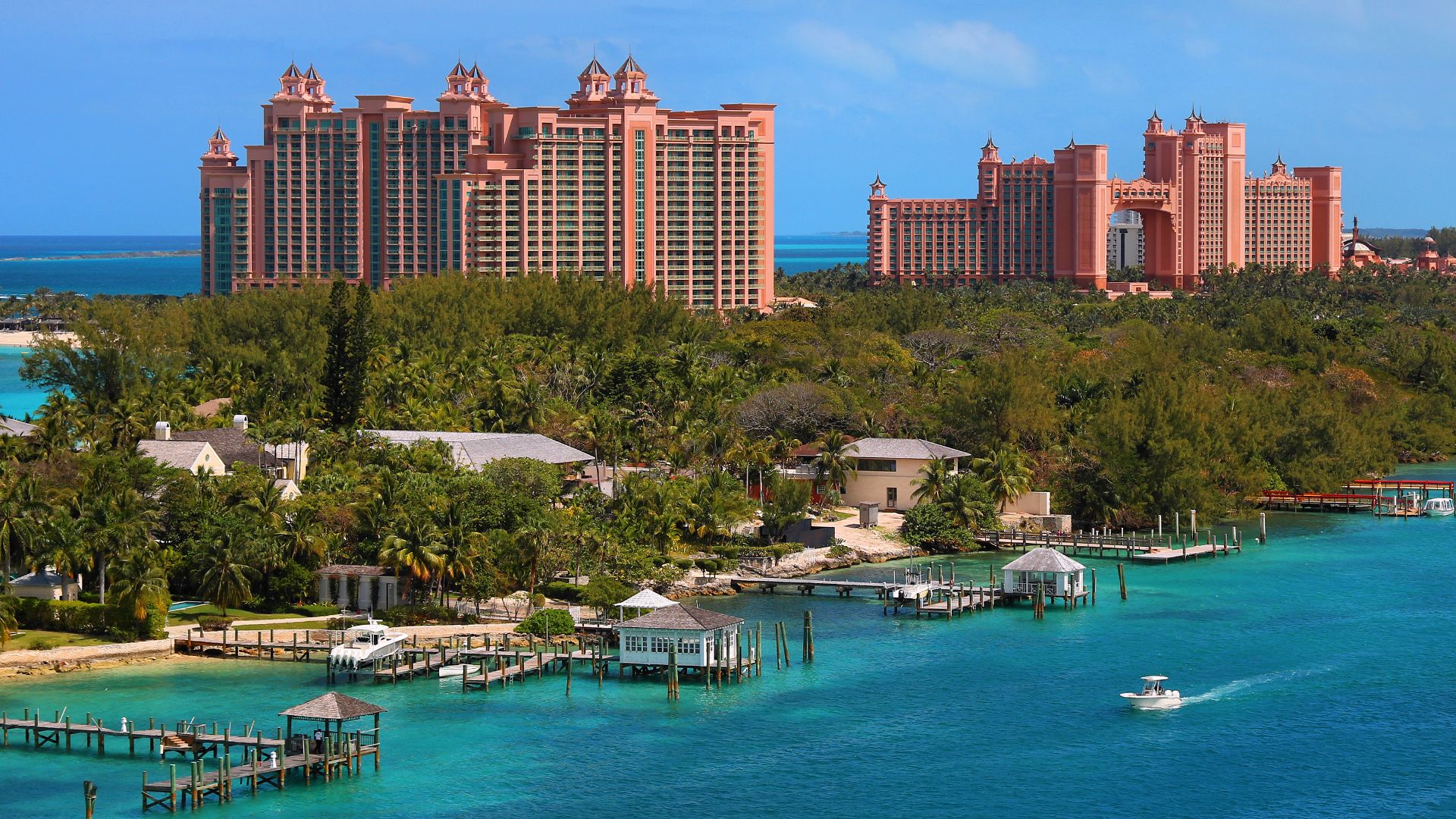 File:Atlantis Paradise Island Bahamas 2024.jpg