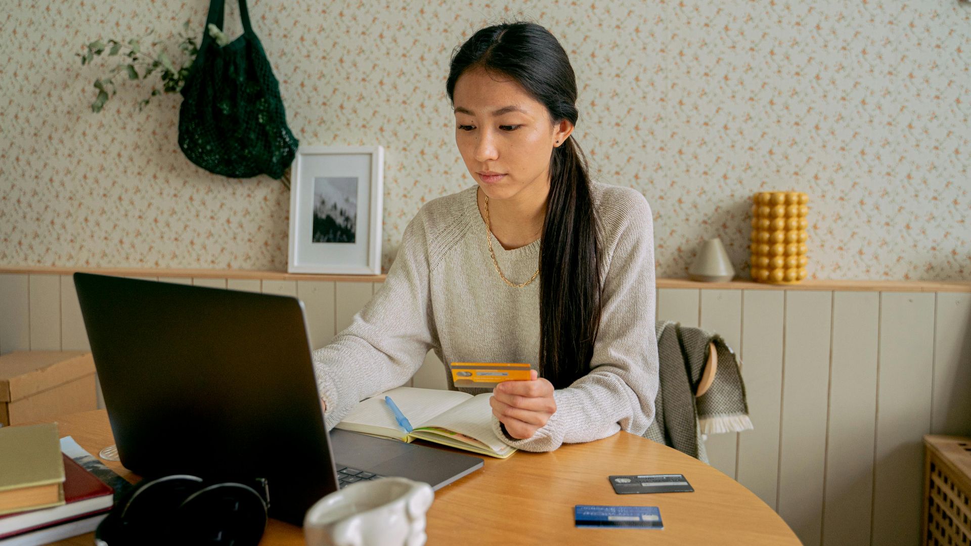 Antoni Shkraba Studio