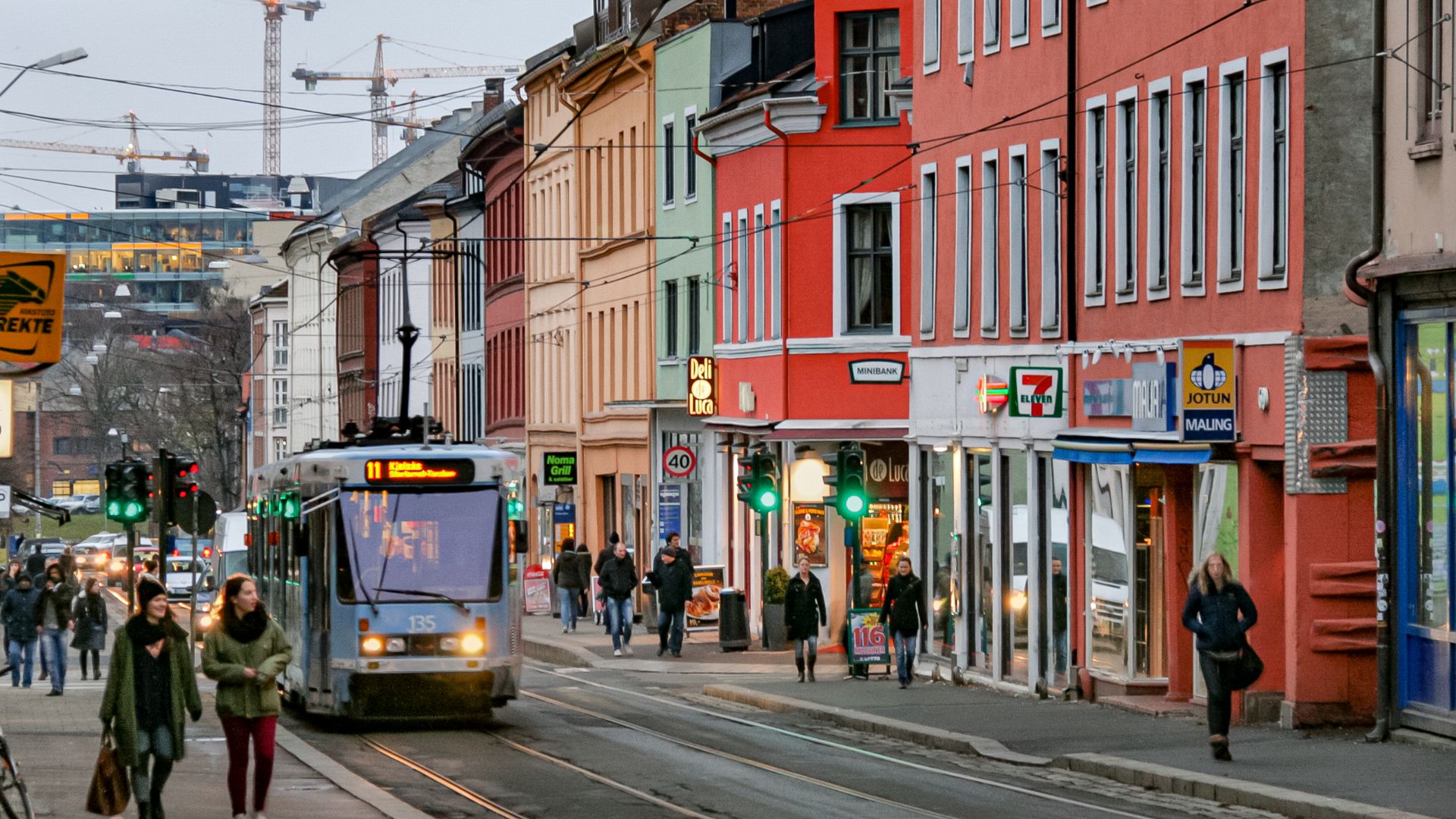 File:Oslo Grünerløkka (23470920130).jpg