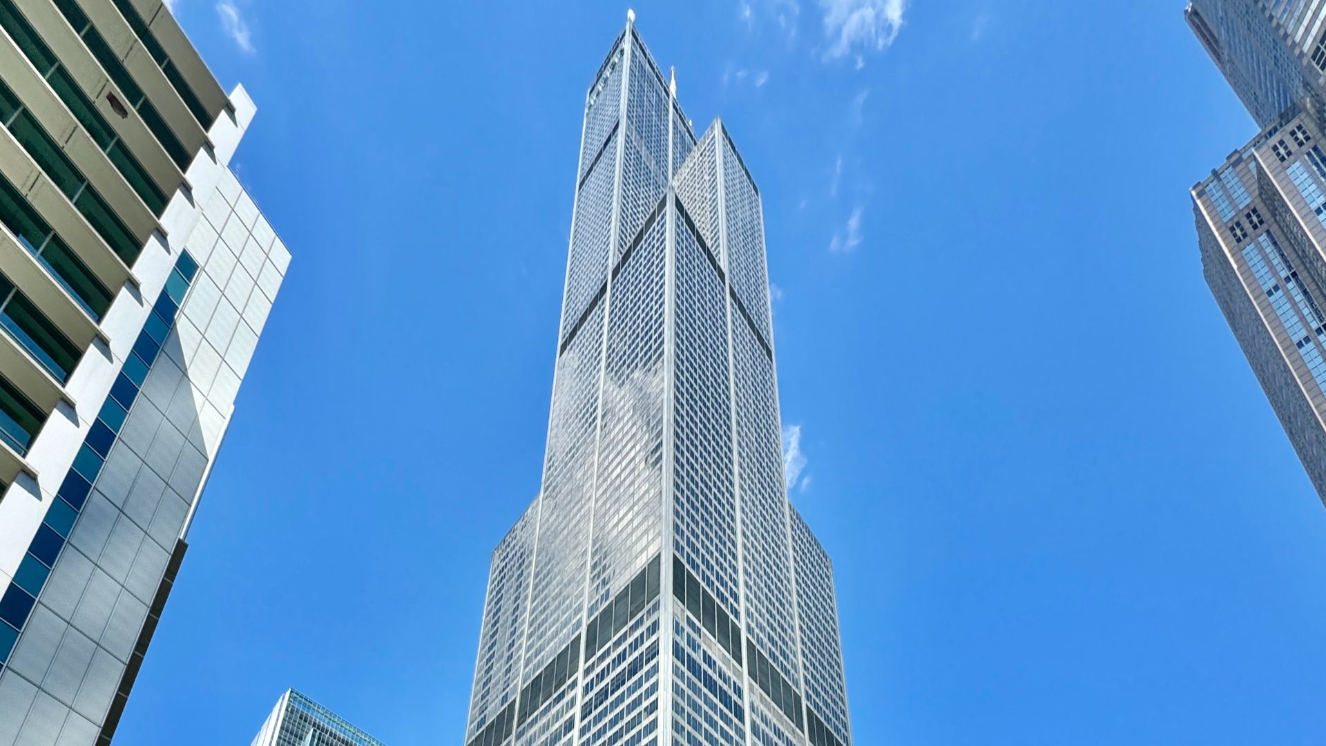 File:Sears Tower, Wacker Drive and Jackson Boulevard, Chicago, IL - 54188709572.jpg