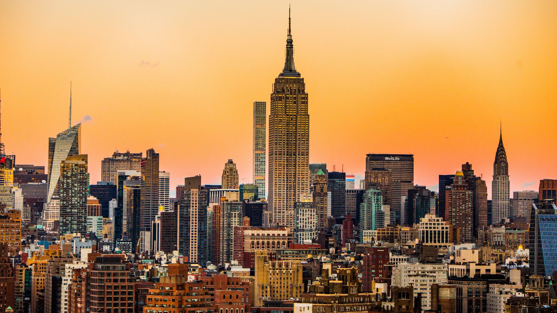 landscape photo of New York Empire State Building
