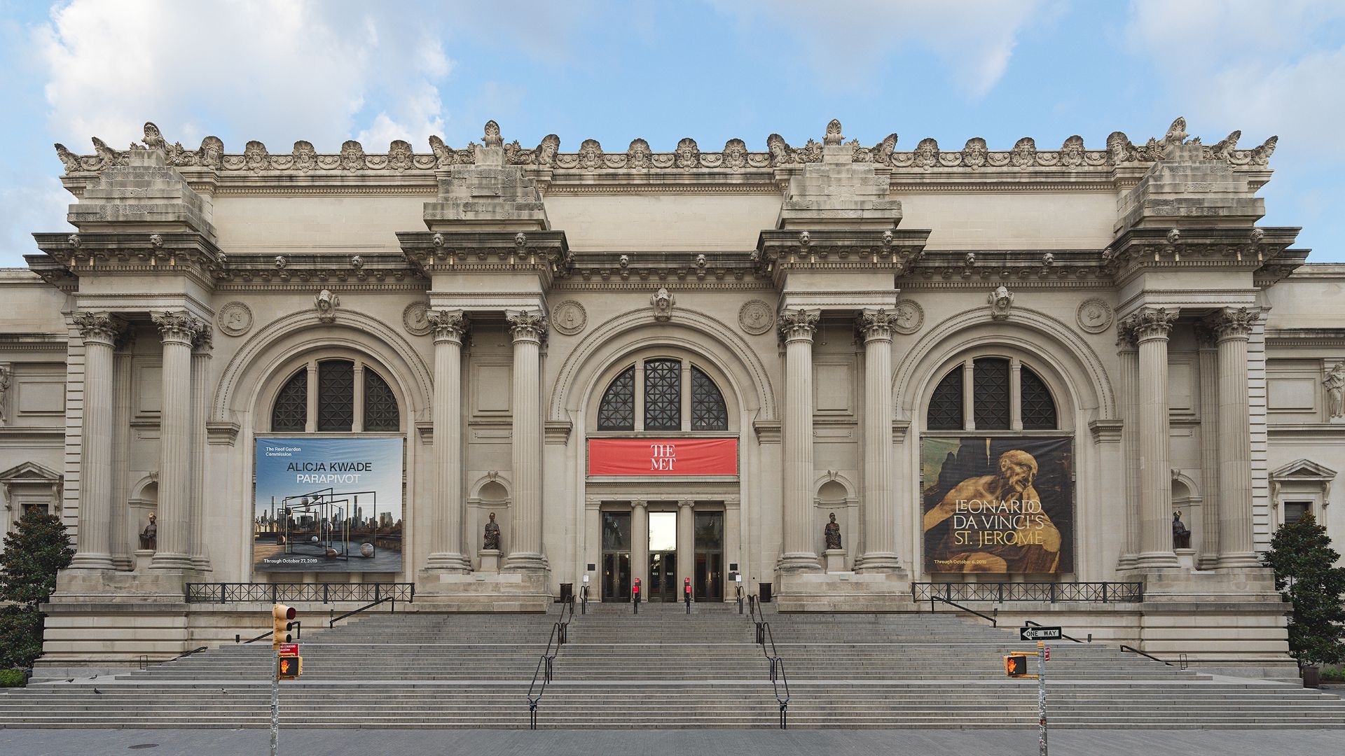 File:Metropolitan Museum of Art (The Met) - Central Park, NYC.jpg