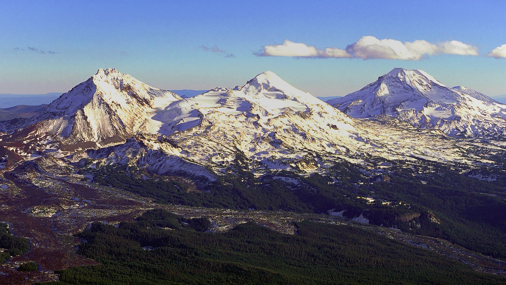 File:The Three Sisters, East View-Deschutes (23635381260).jpg