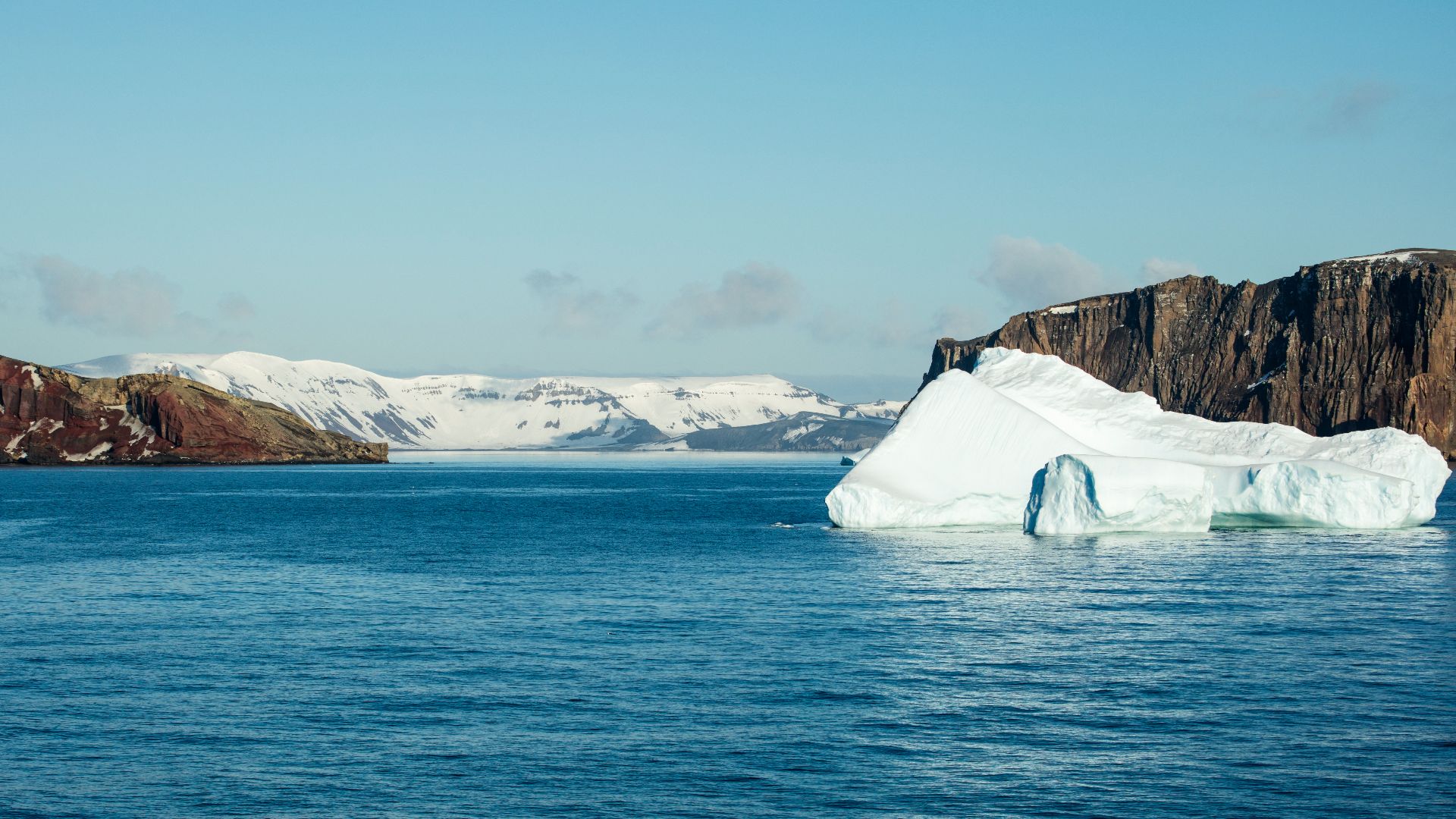 File:South Shetland-2016-Deception Island–Neptune’s Bellows.jpg