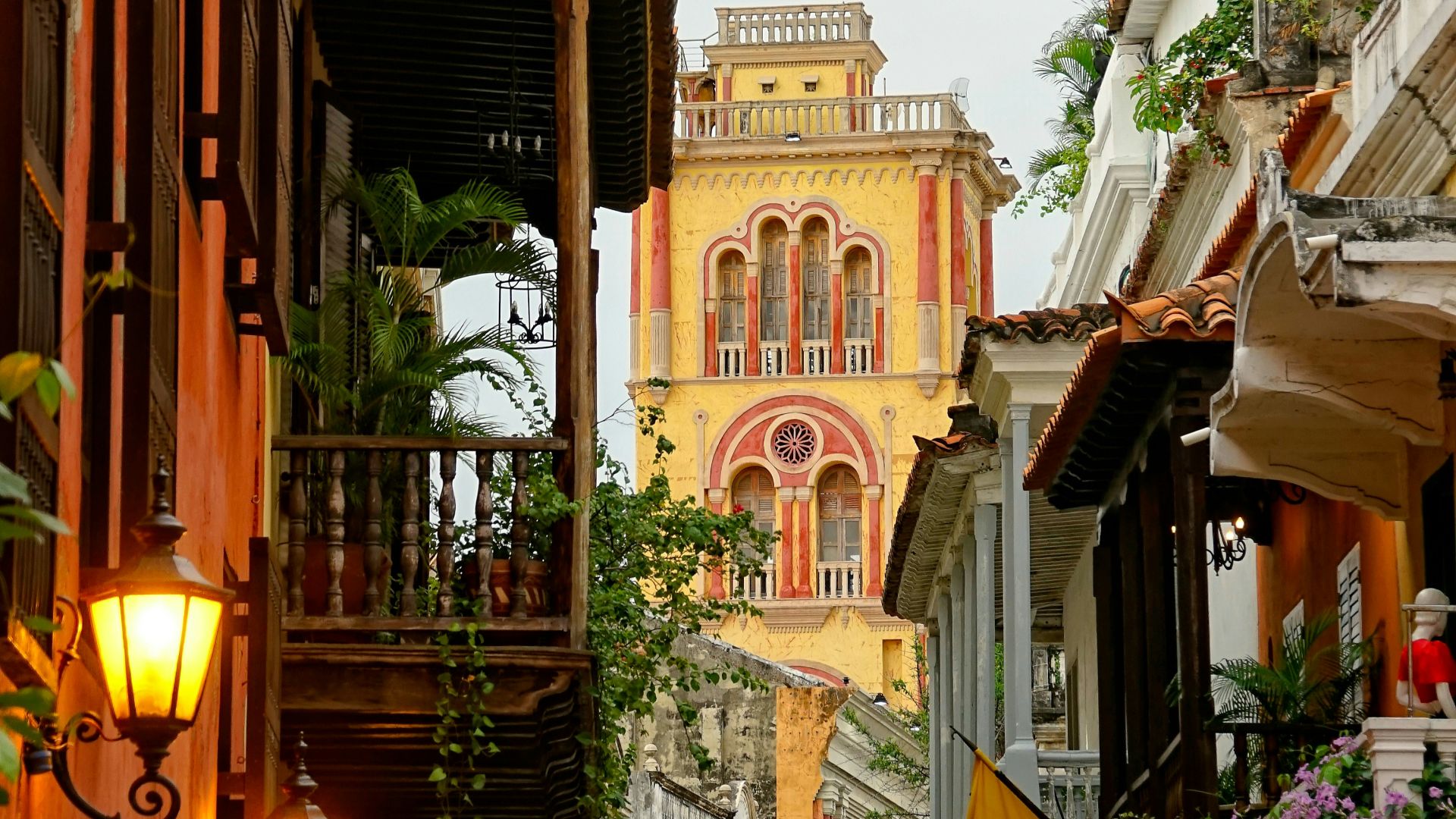 brown concrete houses under white sky at daytime
