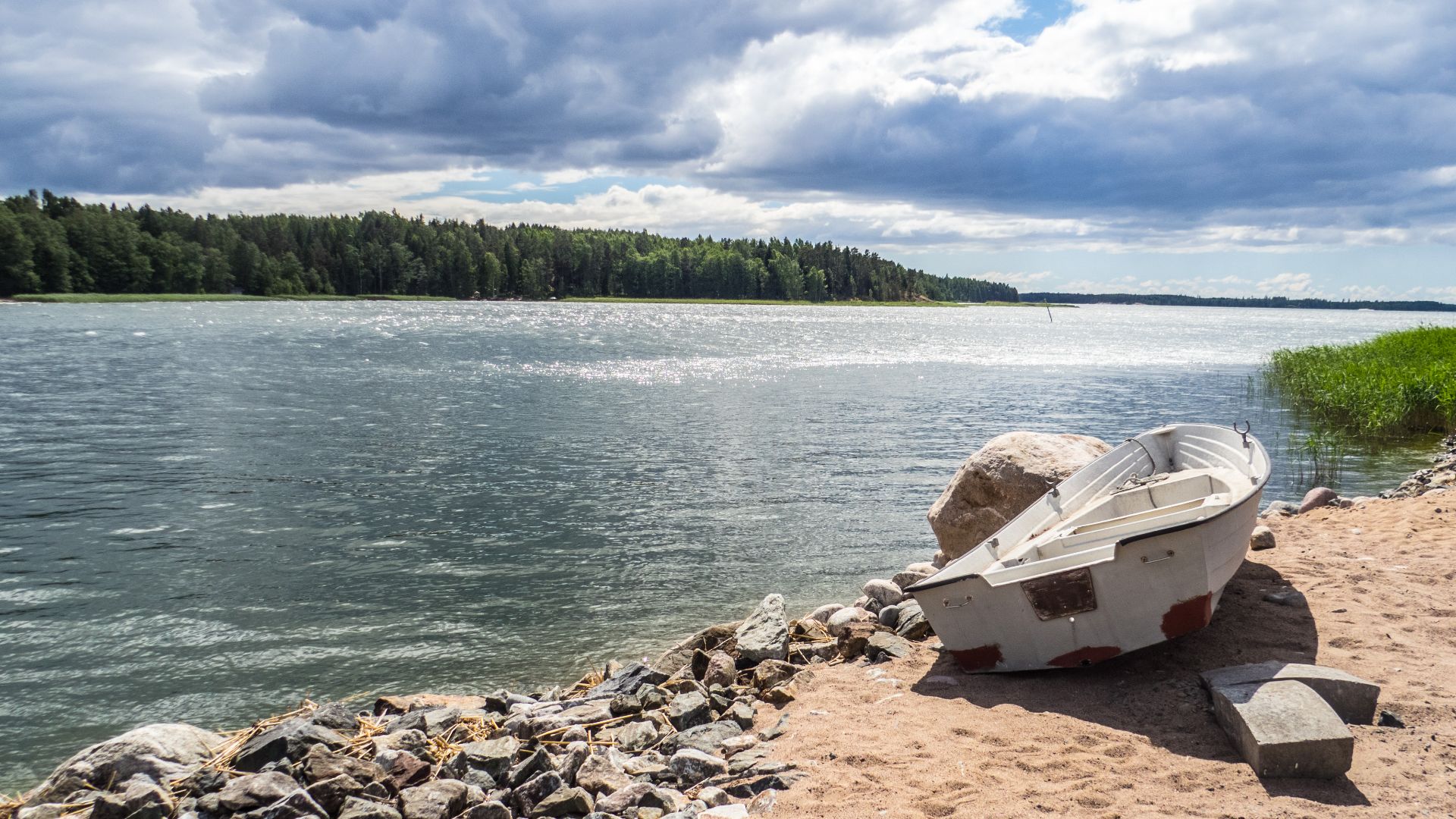 File:Ulkoluoto seen from Björkgrundet.jpg