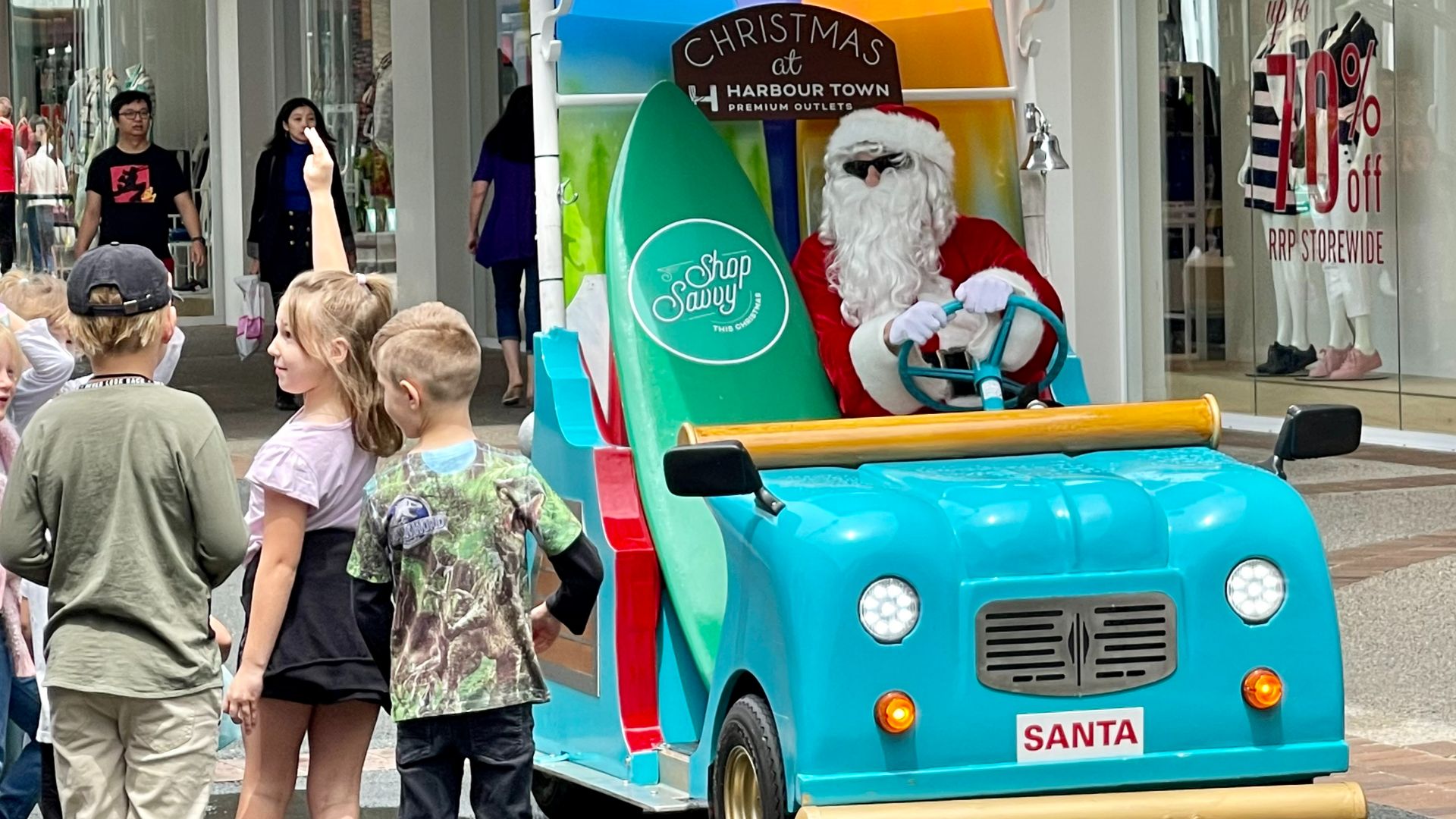 File:Santa Claus in Harbour Town Shopping Centre, Australia Christmas 2020, 01.jpg