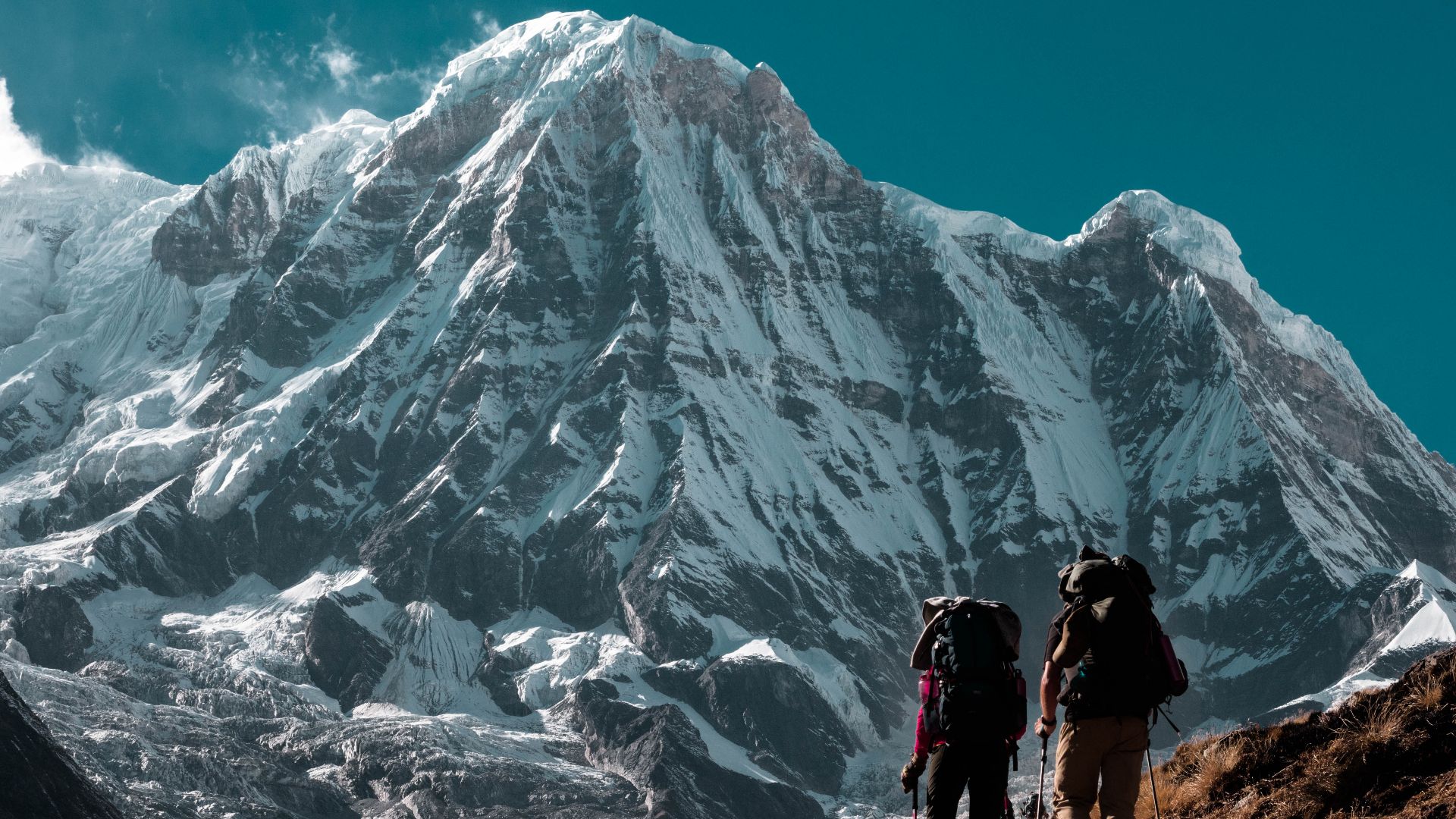 File:Hiking to Mount Annapurna,Nepal 2017 (Unsplash).jpg