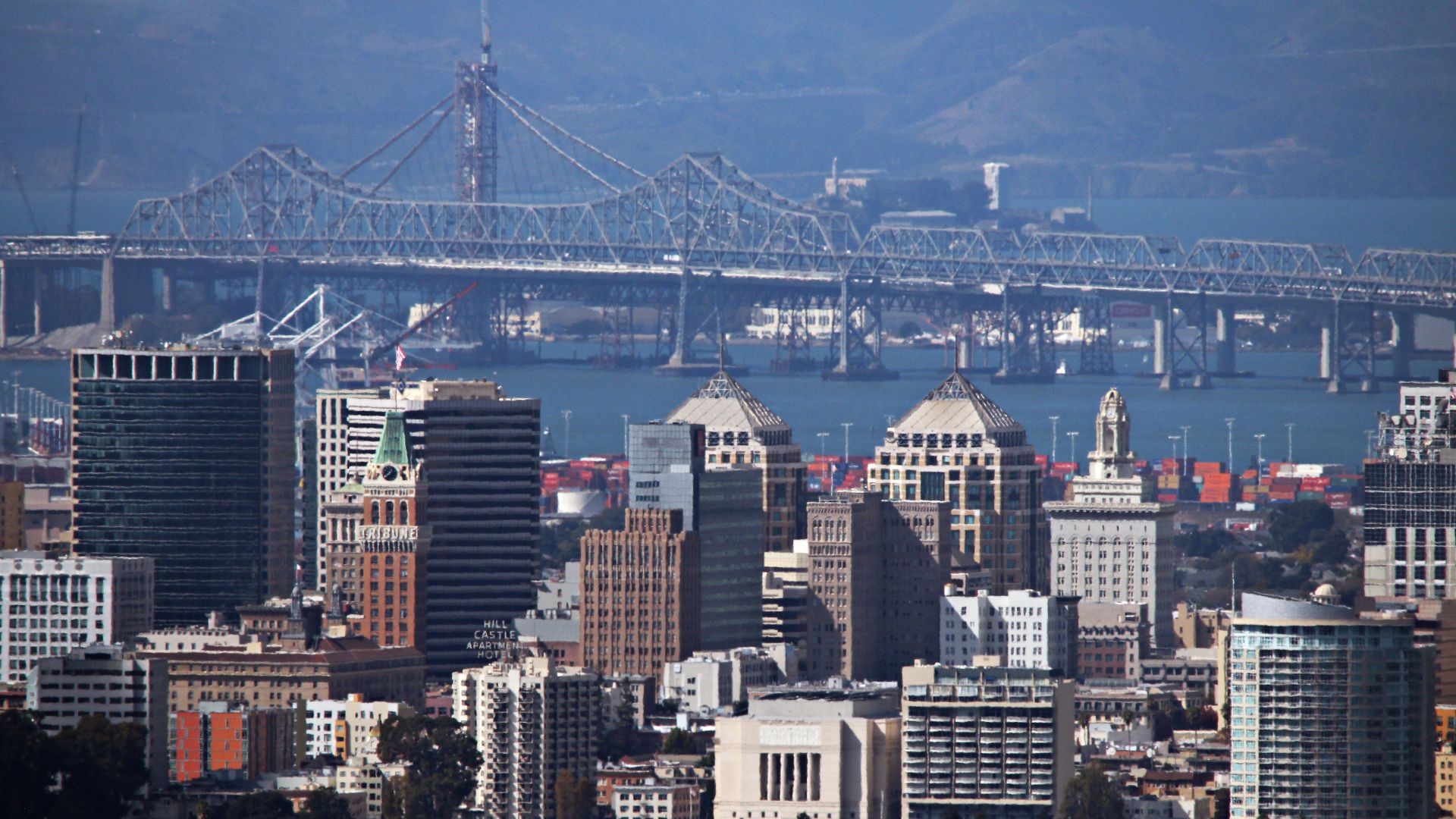 File:OAKLAND, CA, USA - Skyline and Bridge.JPG