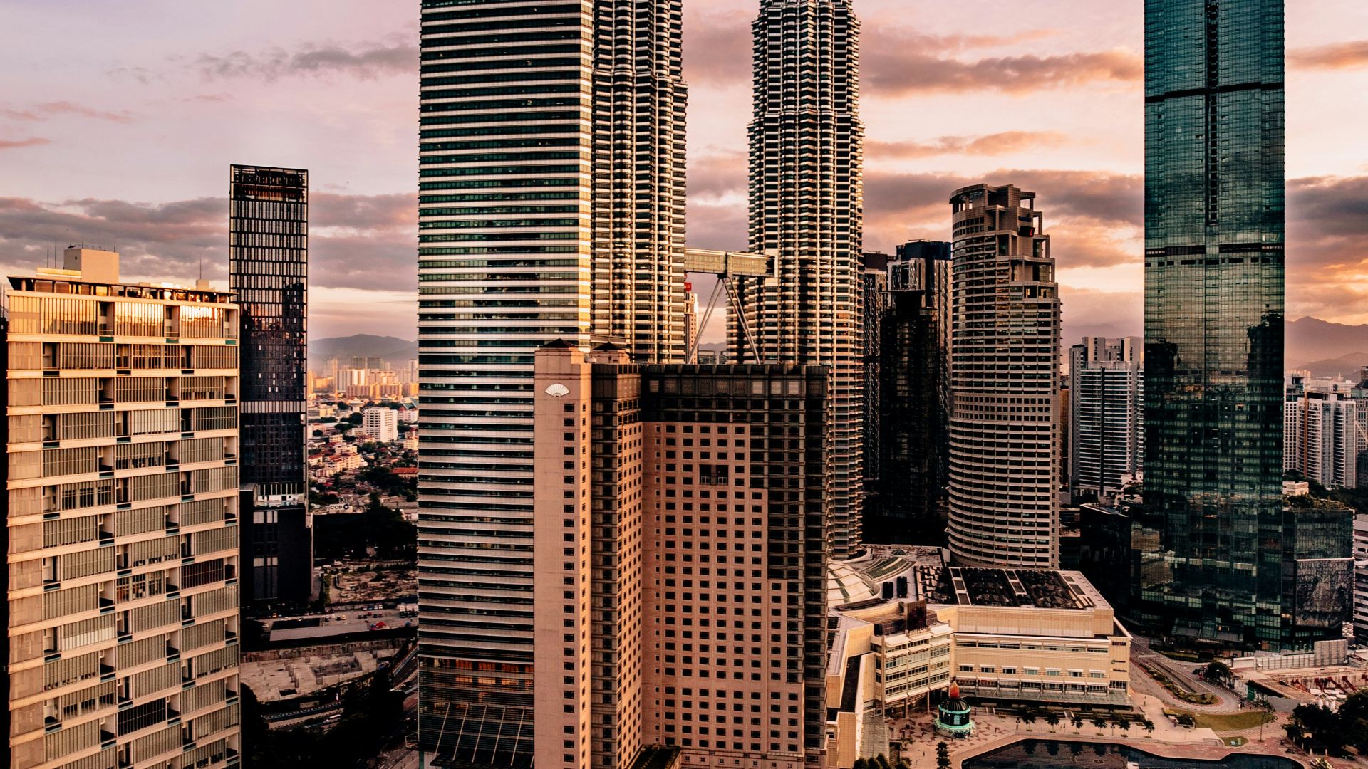 aerial photography of buildings