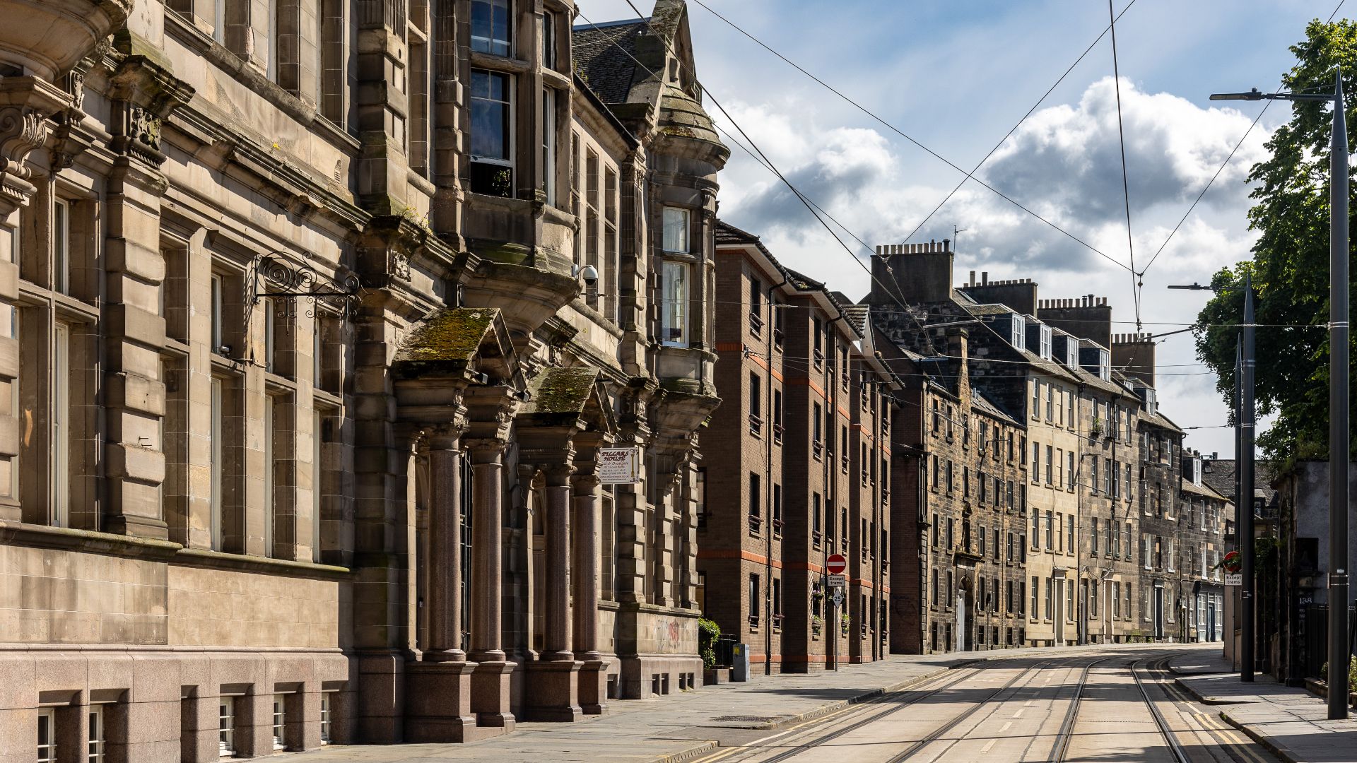 File:Constitution Street, Leith, Edinburgh, Scotland.jpg