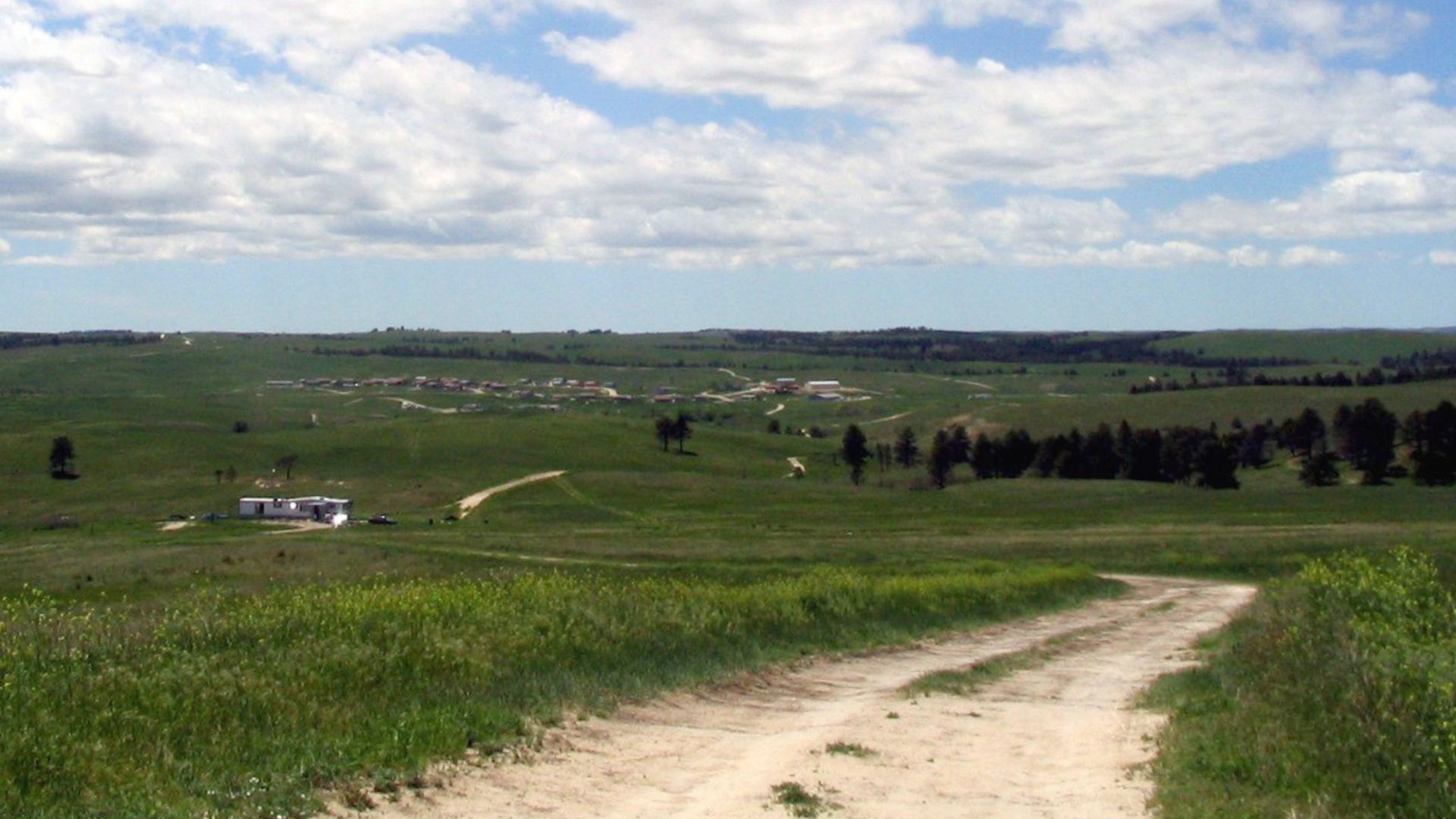 File:Wounded Knee, SD (15340932).jpg
