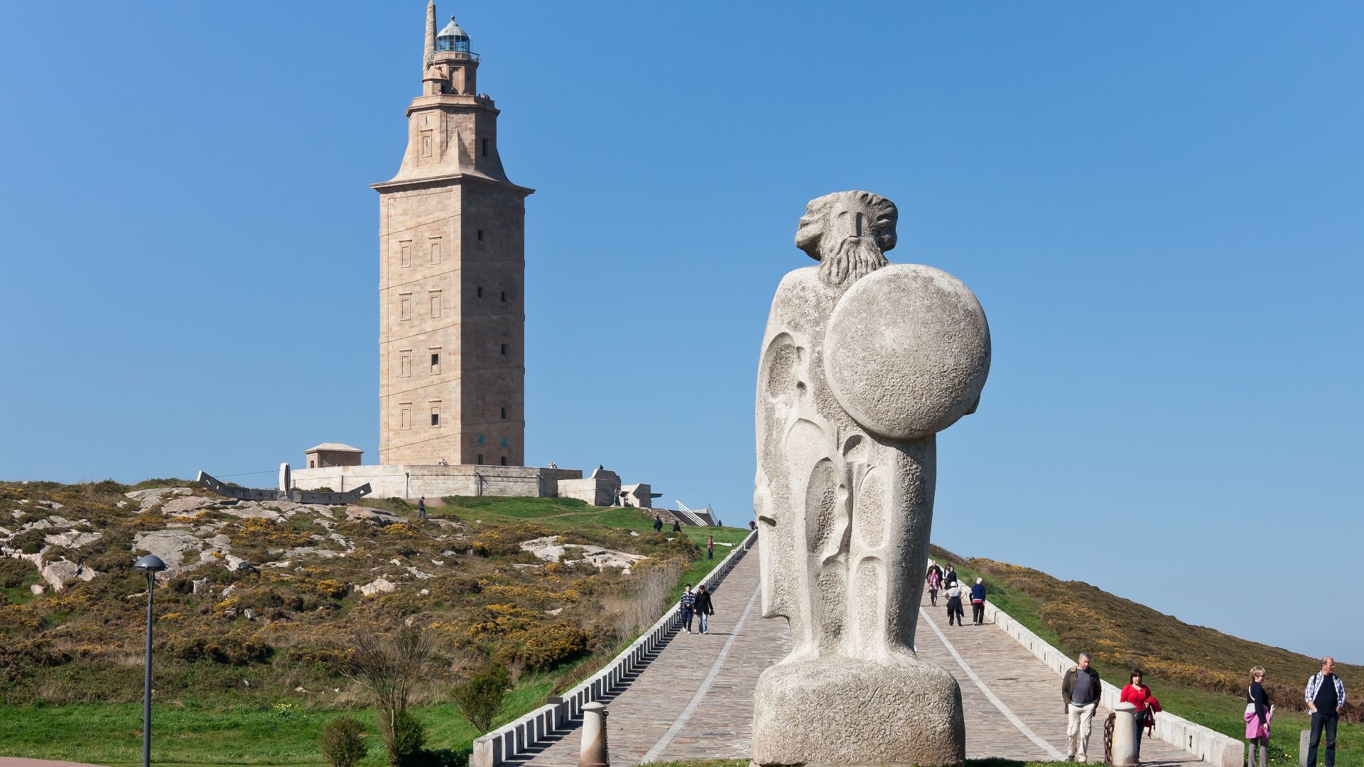 File:Torre de Hércules - DivesGallaecia2012-62.jpg