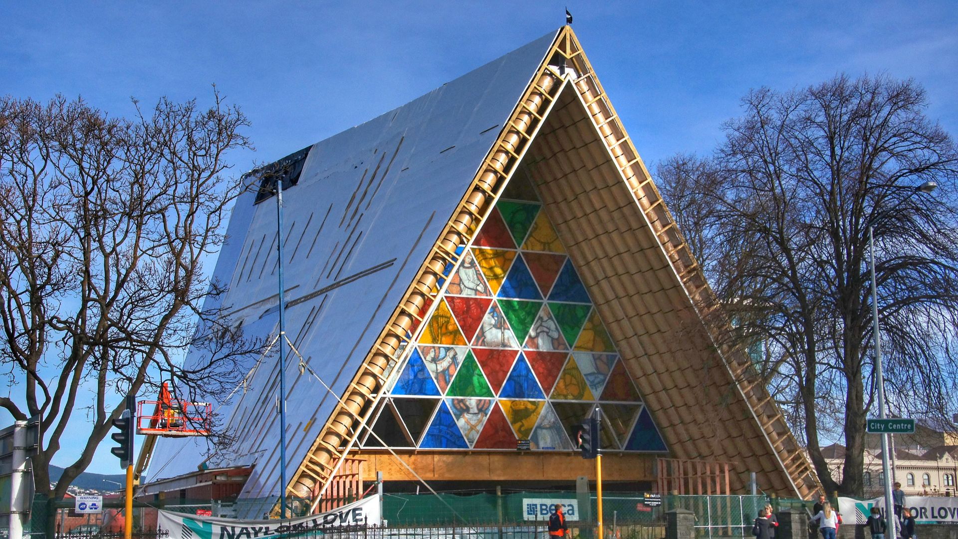 File:The Cardboard Cathedral.Christchurch NZ (8932951688).jpg