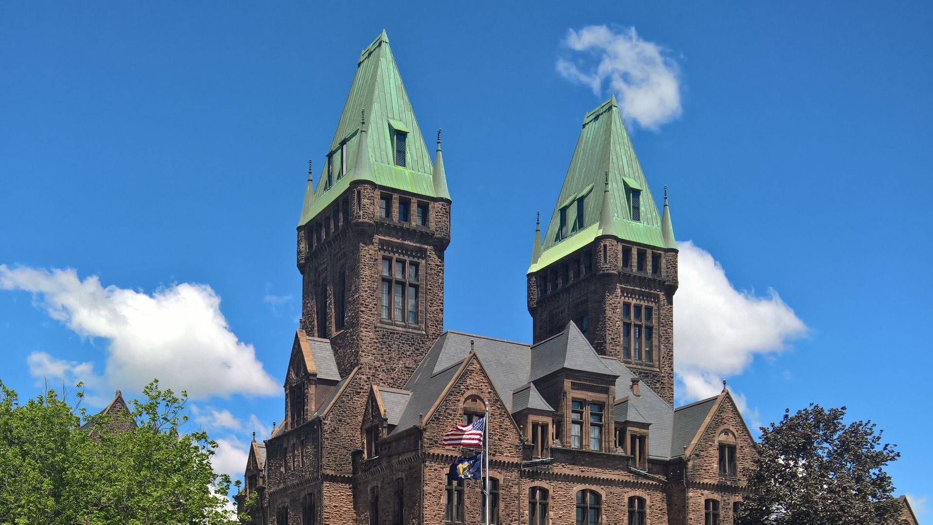 File:Hotel Henry - Richardson-Olmsted Complex - 20170607.jpg