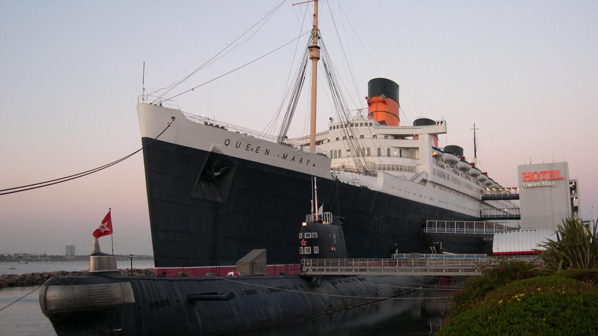 File:Queen Mary hotel.jpg