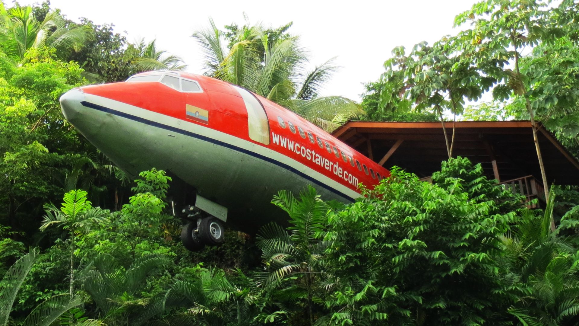 File:Boeing 727, Hotel Costa Verde, Costa Rica (2014) photo by Gotanero.JPG