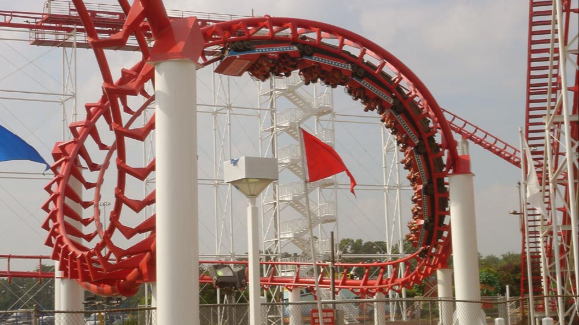 File:Great American Scream Machine ( Six Flags Great Adventure ) 01.jpg