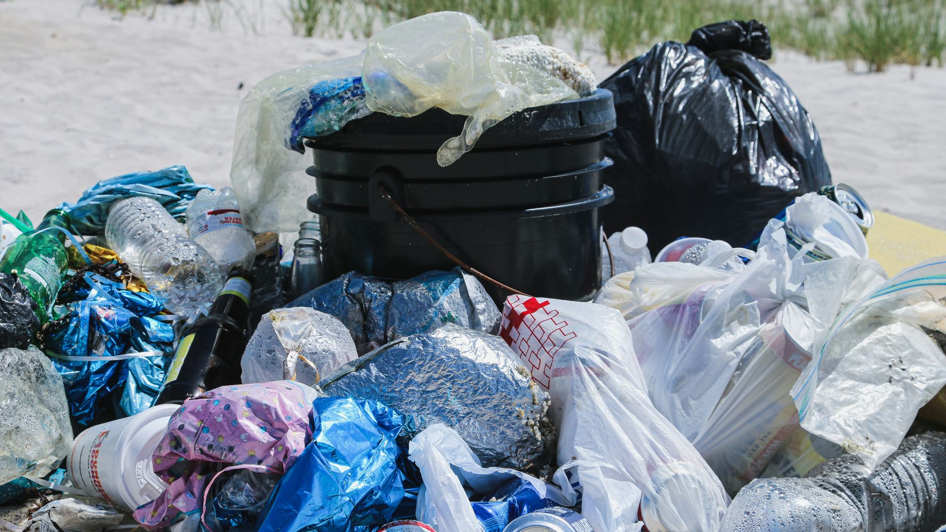 trash lot close-up photography