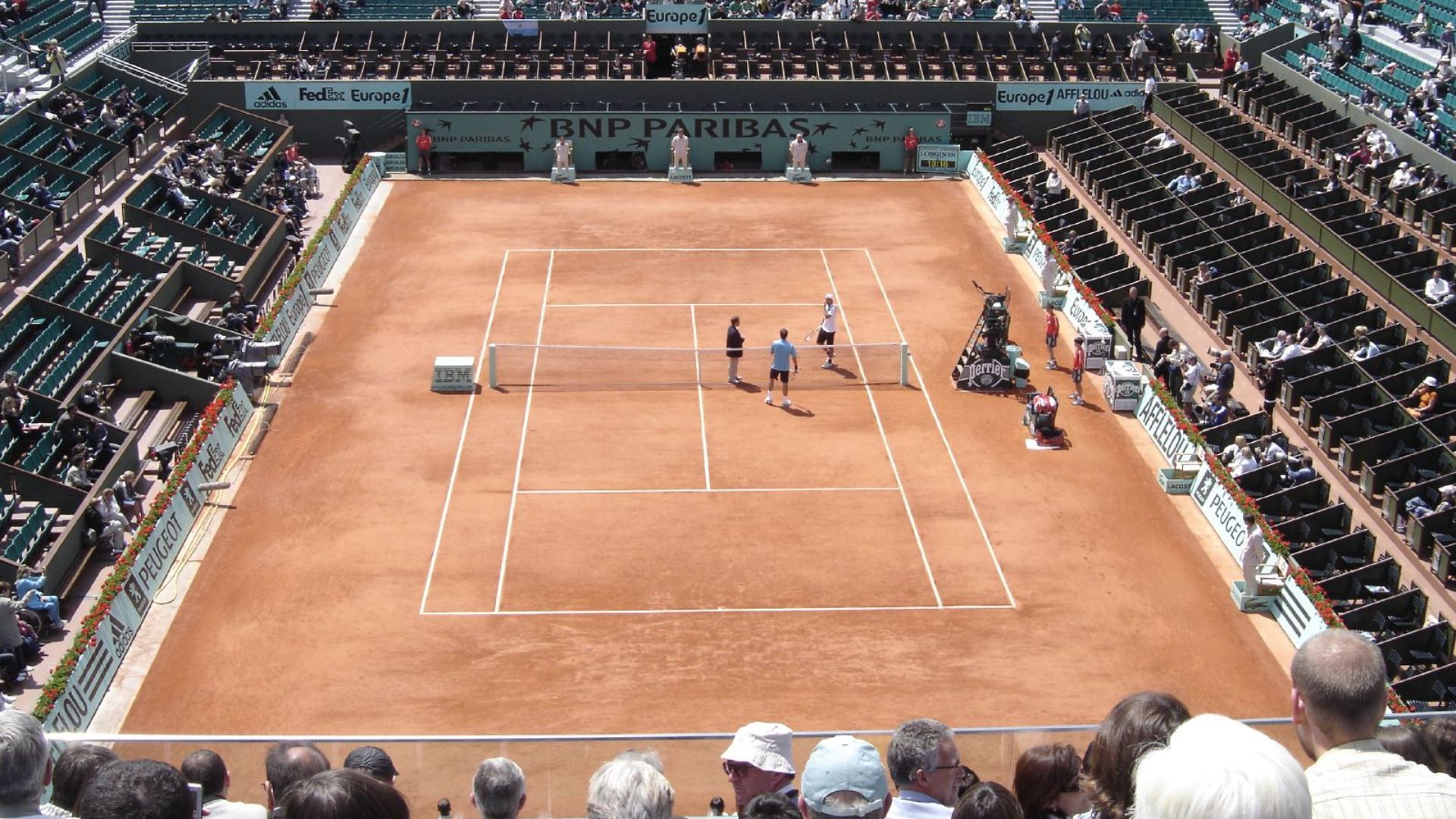 File:Roland Garros Stadium in 2007.jpg