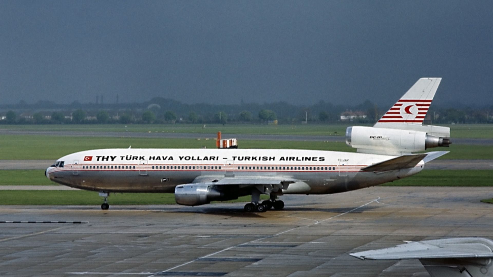 File:McDonnell Douglas DC-10-10, Turkish Airlines AN1815013.jpg