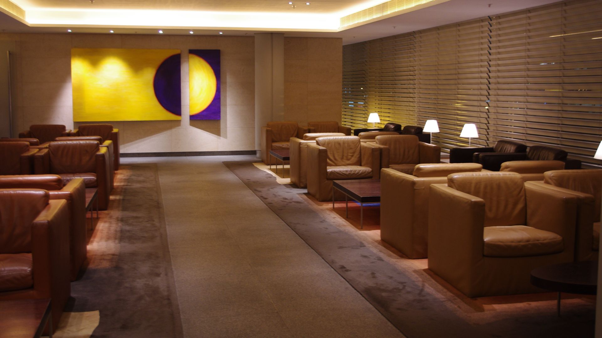 File:The Lounge (4899882921).jpg
