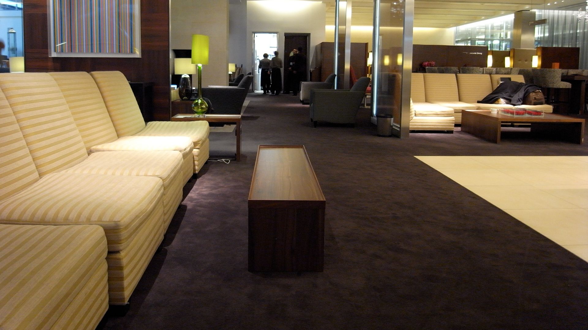 File:British Airways Heathrow Concorde Room.jpg