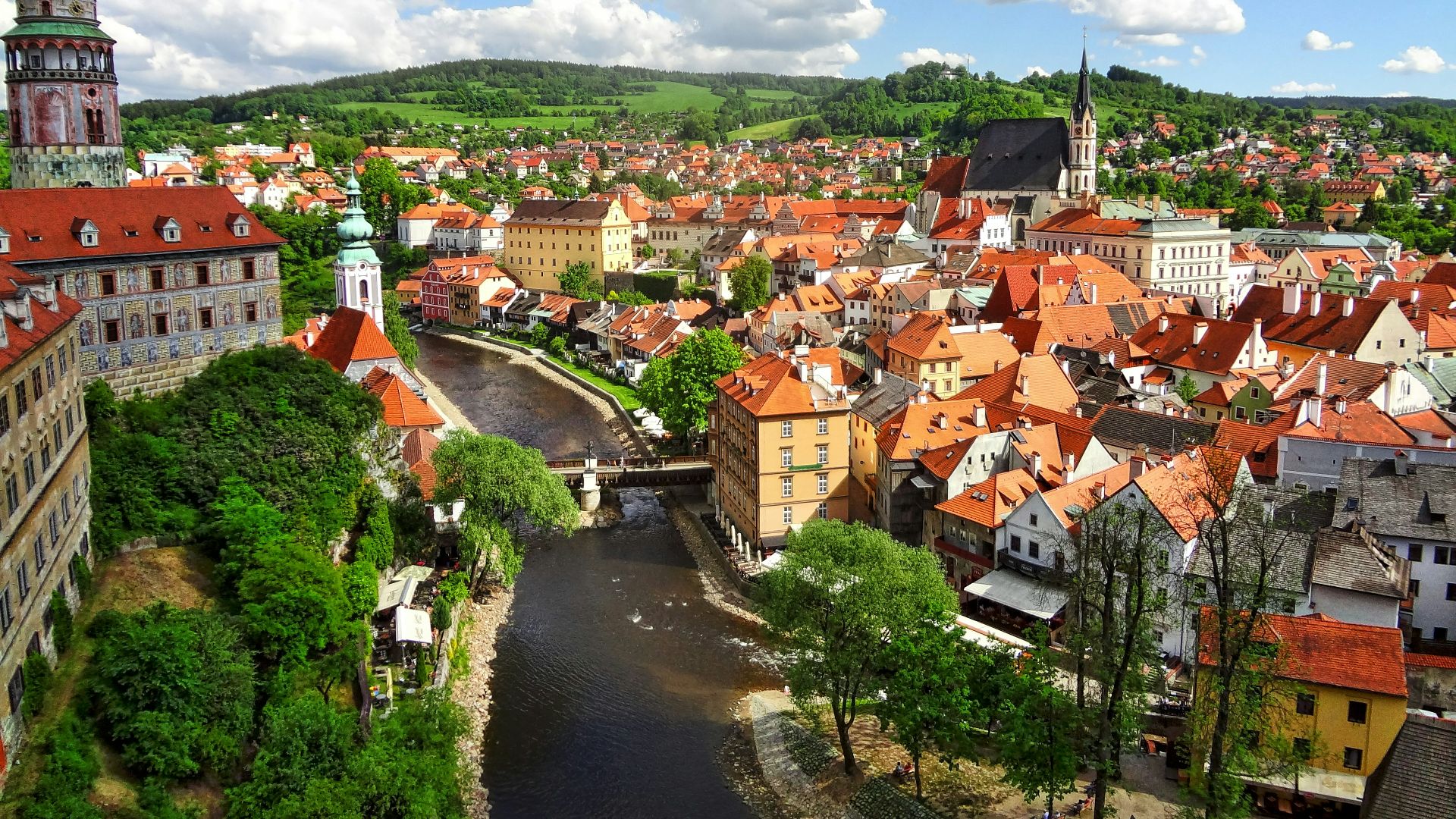 aerial view of city buildings during daytime