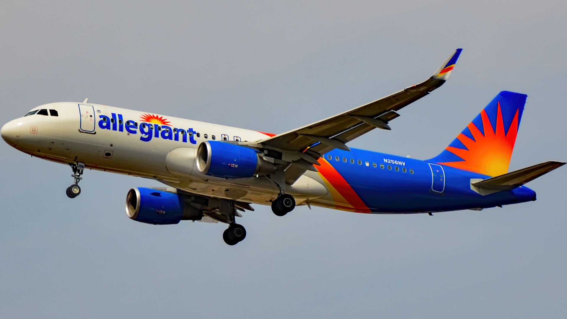 File:N256NV Allegiant Air Airbus A320-214.jpg