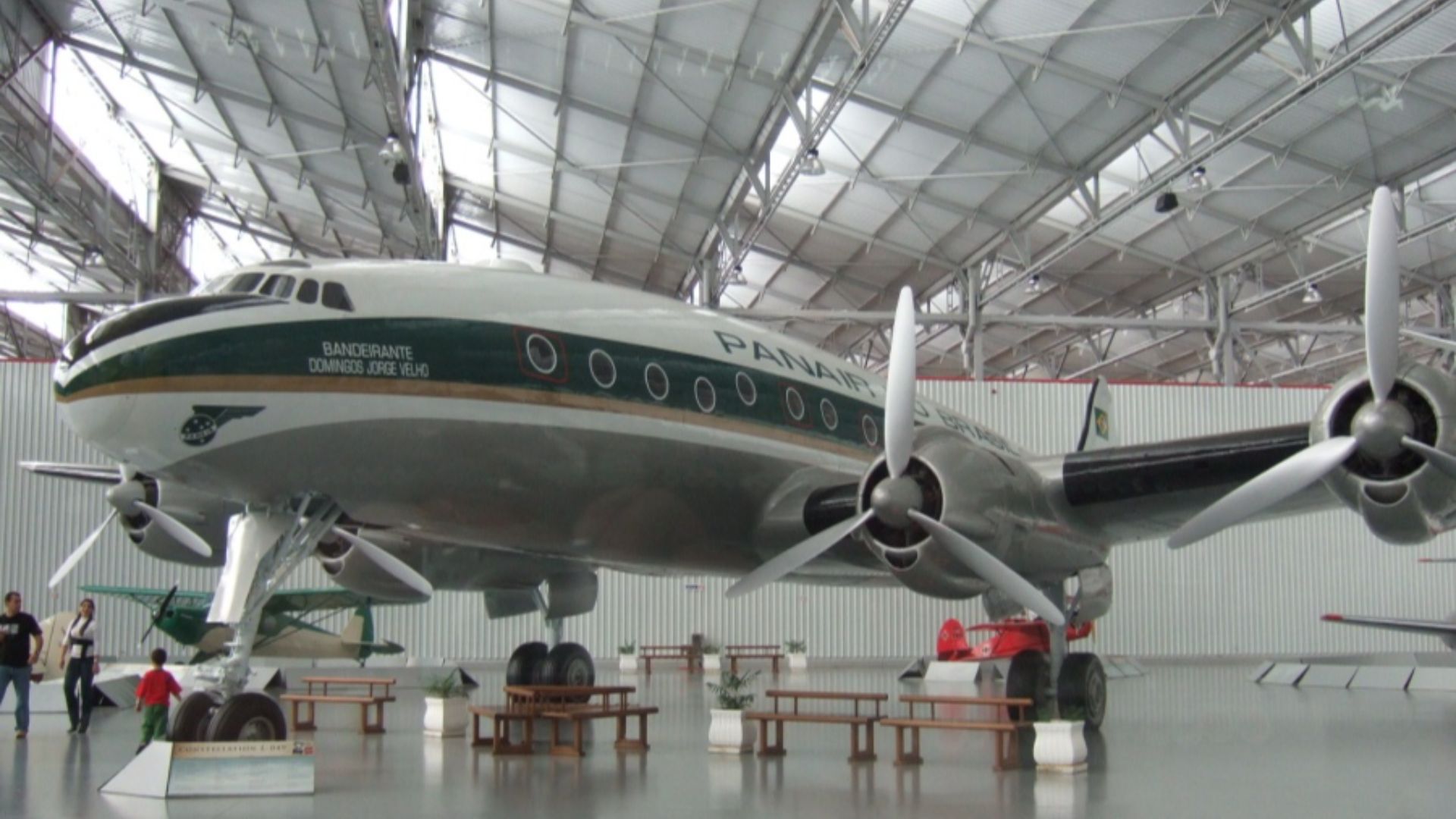 File:Constellation L-049.jpg