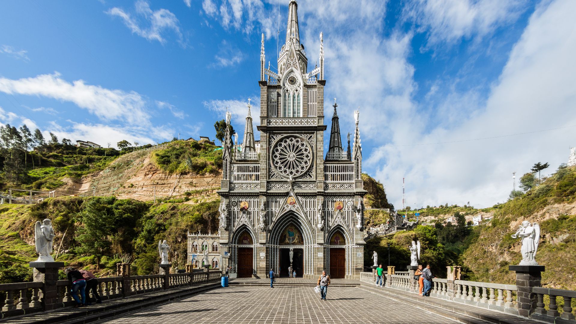 File:Santuario de Las Lajas, Ipiales, Colombia, 2015-07-21, DD 19.JPG