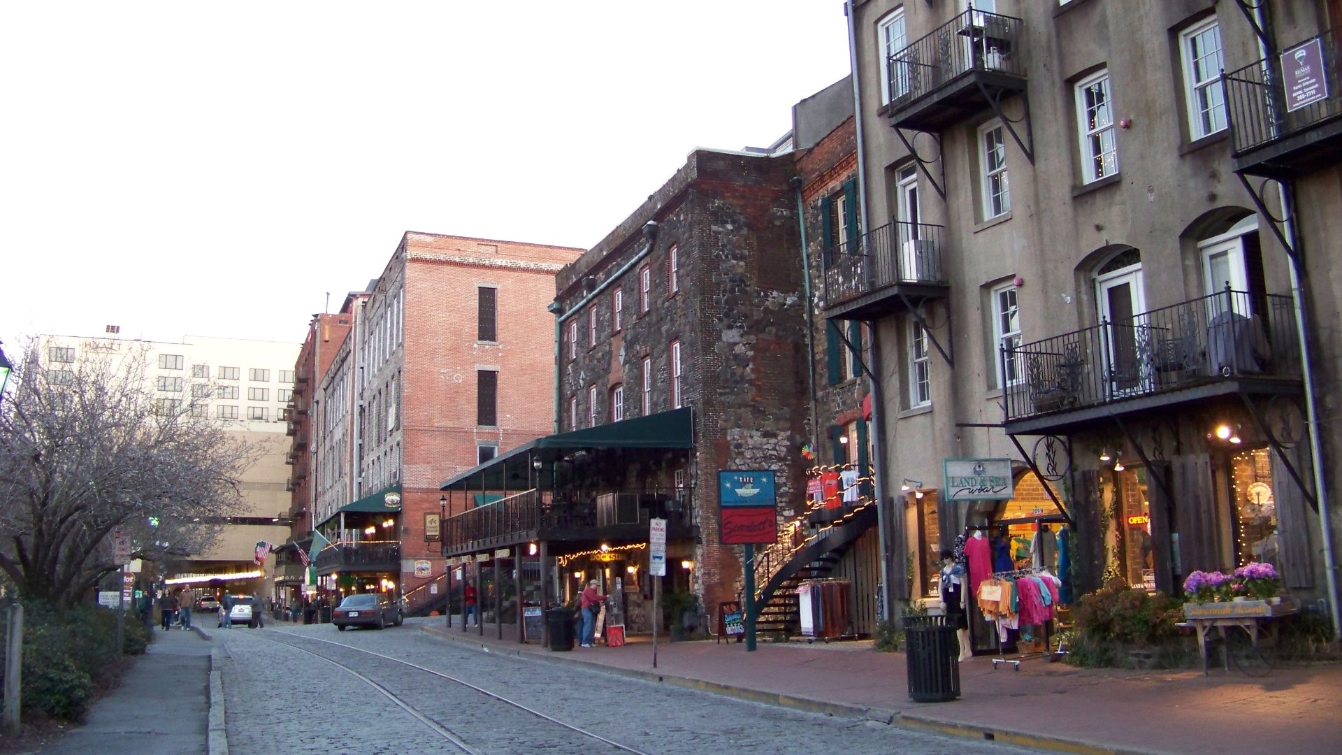 File:200 Savannah river front.jpg