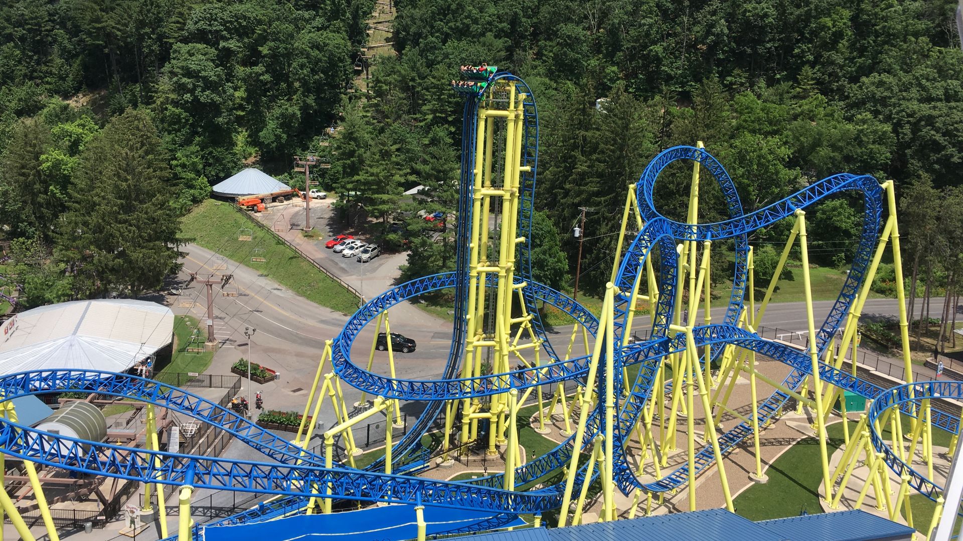 File:Impulse ride photographed from above.jpg