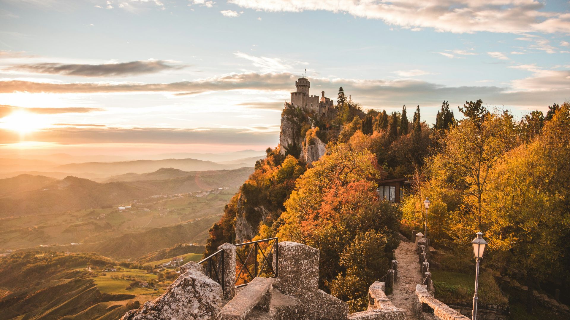 gray concrete bridge