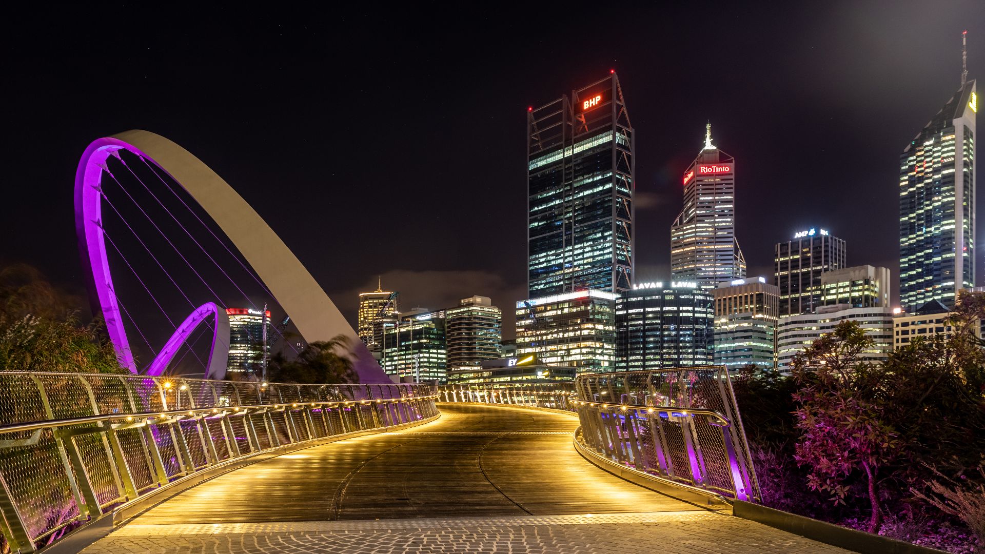 File:Perth (AU), Elizabeth Quay Bridge -- 2019 -- 0346-8 (crop).jpg