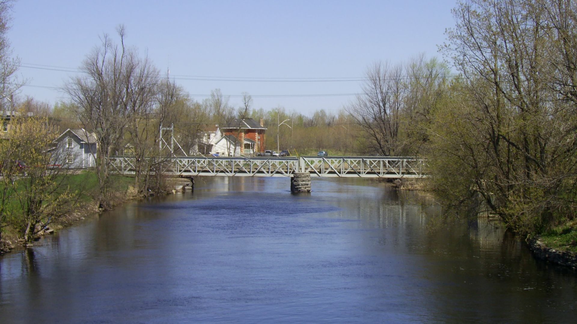 File:Beckwith Street (former swing bridge, Tay Canal).jpg