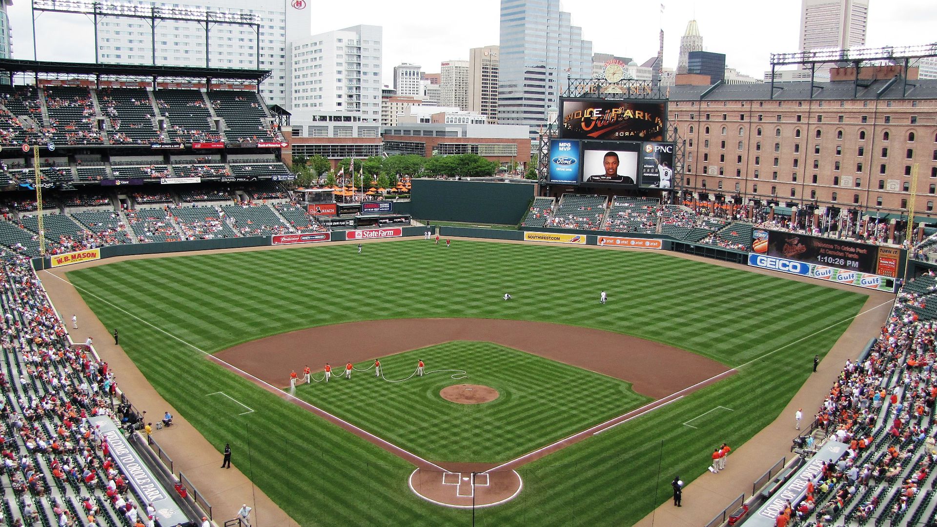 File:Oriole Park at Camden Yards (15550385753).jpg