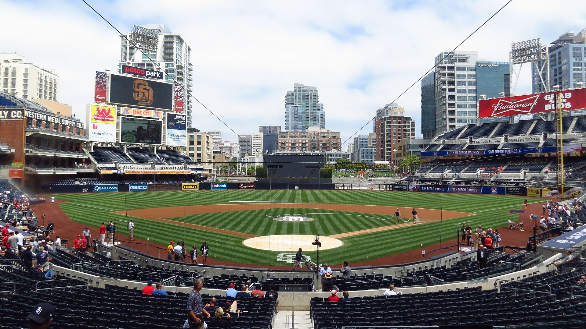 File:Petco Park (15561154413).jpg