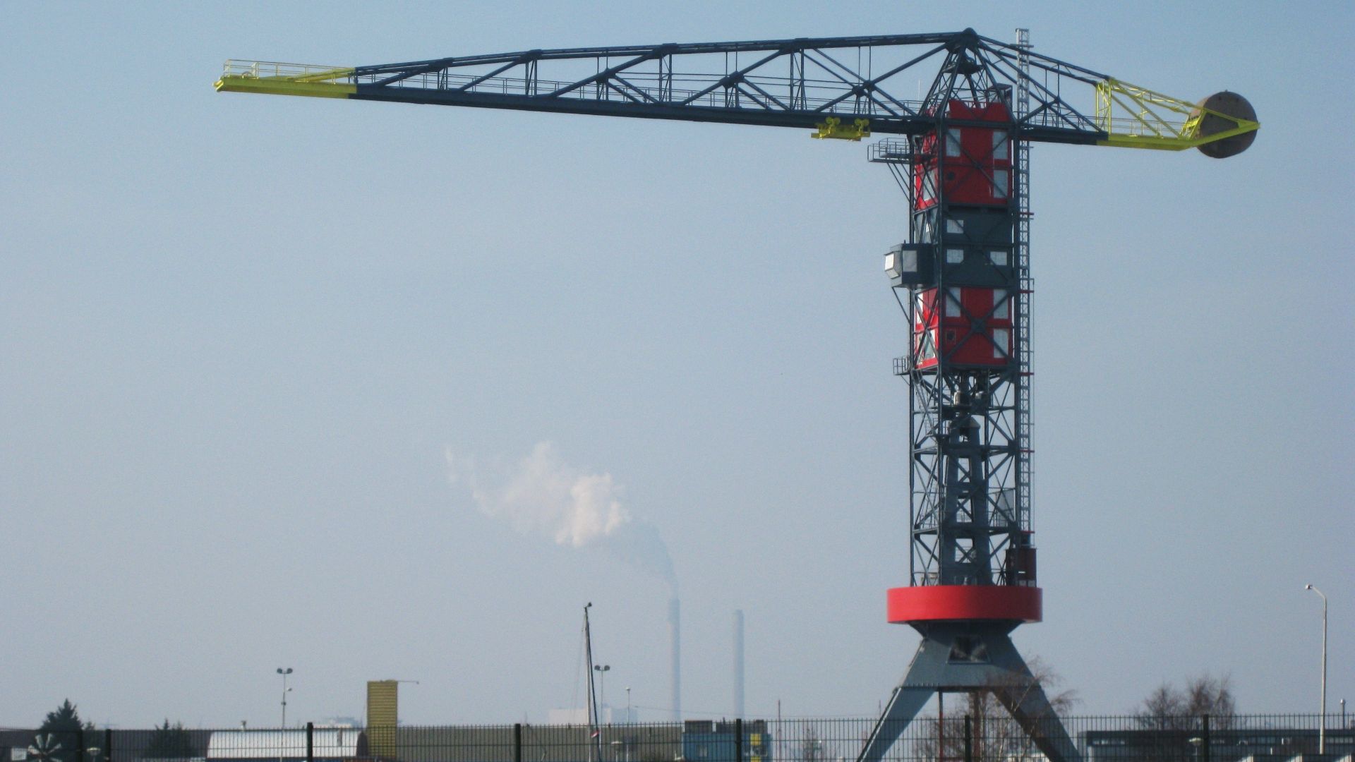 File:Faralda NDSM Crane.JPG