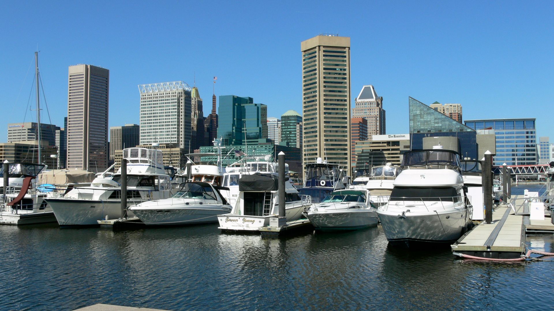 File:Bmoreharbor.JPG