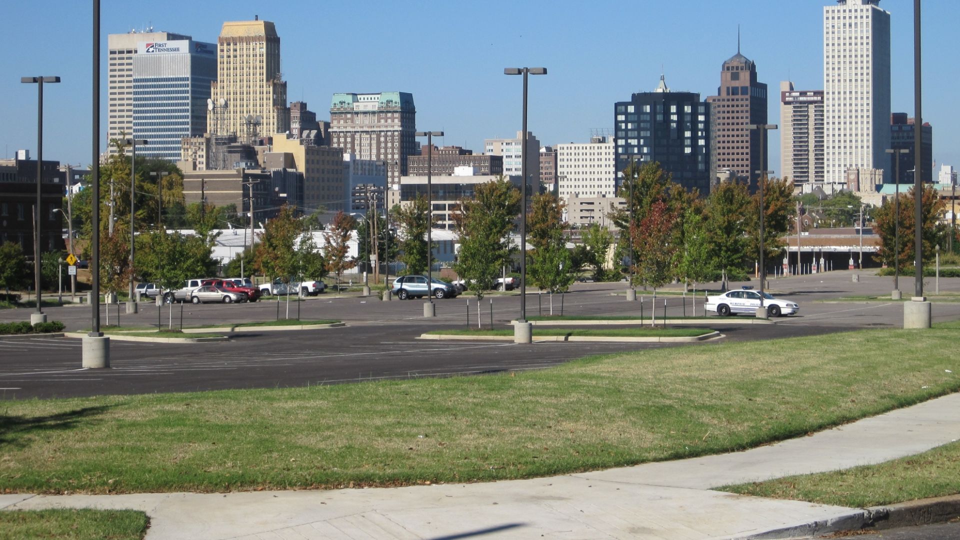 File:Memphis Skyline from Poplar Ave.jpg