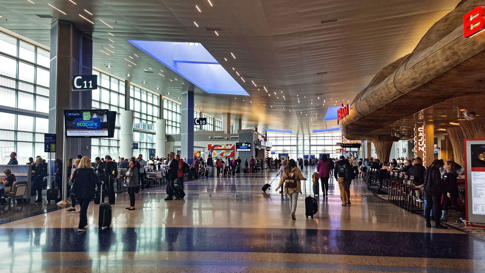 File:Airport Houston 08.jpg