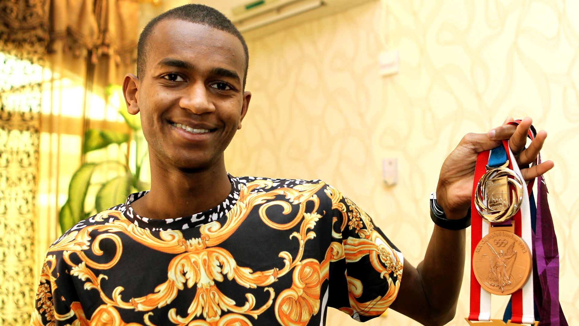 File:Mutaz Essa Barshim 2014.jpg