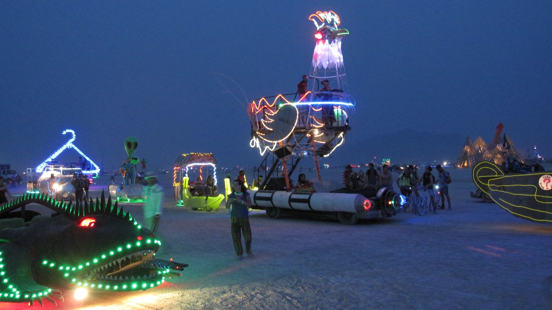 File:Burning Man 2013 Rooster from space (9657178597).jpg