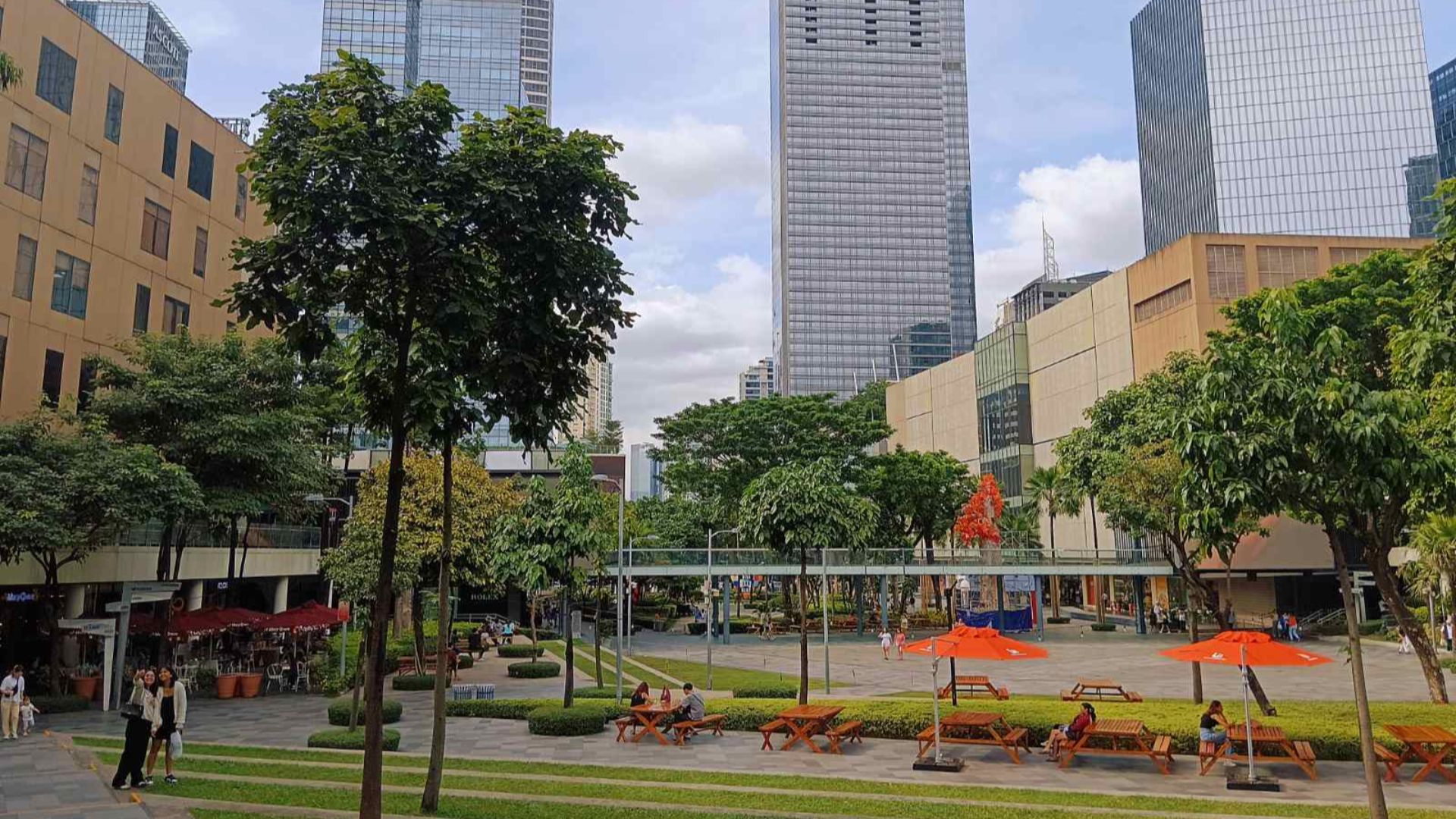 File:BGC - BHS Central Jan 8 2025.jpg