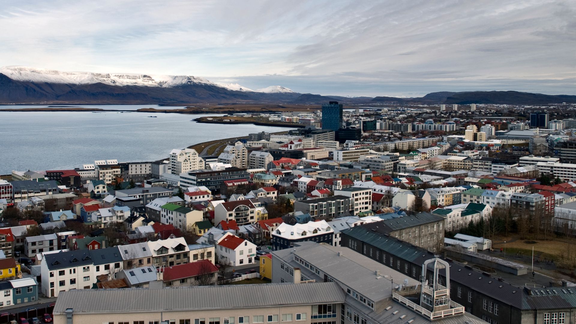 File:Reykjavik, Iceland, OCT 2009.jpg