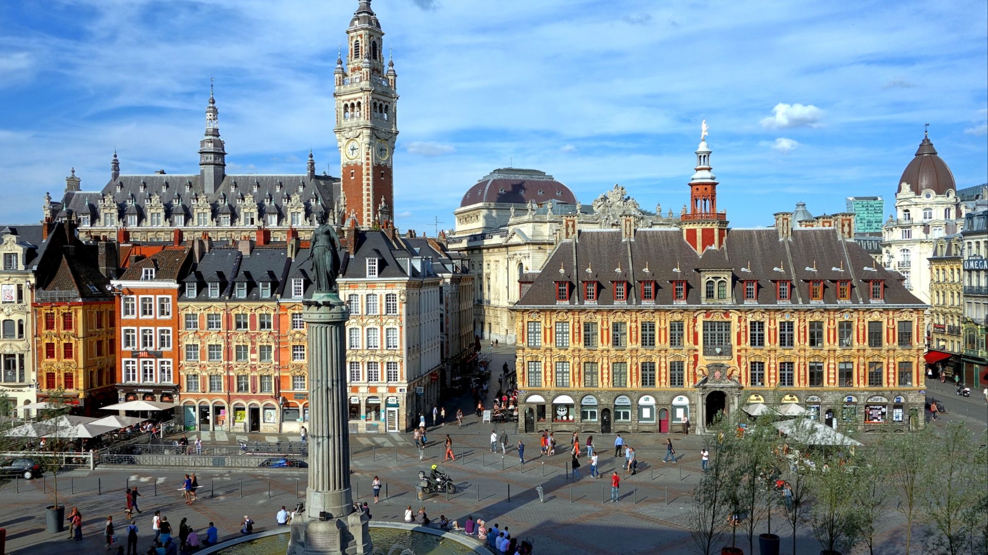 File:Lille vue gd place.JPG