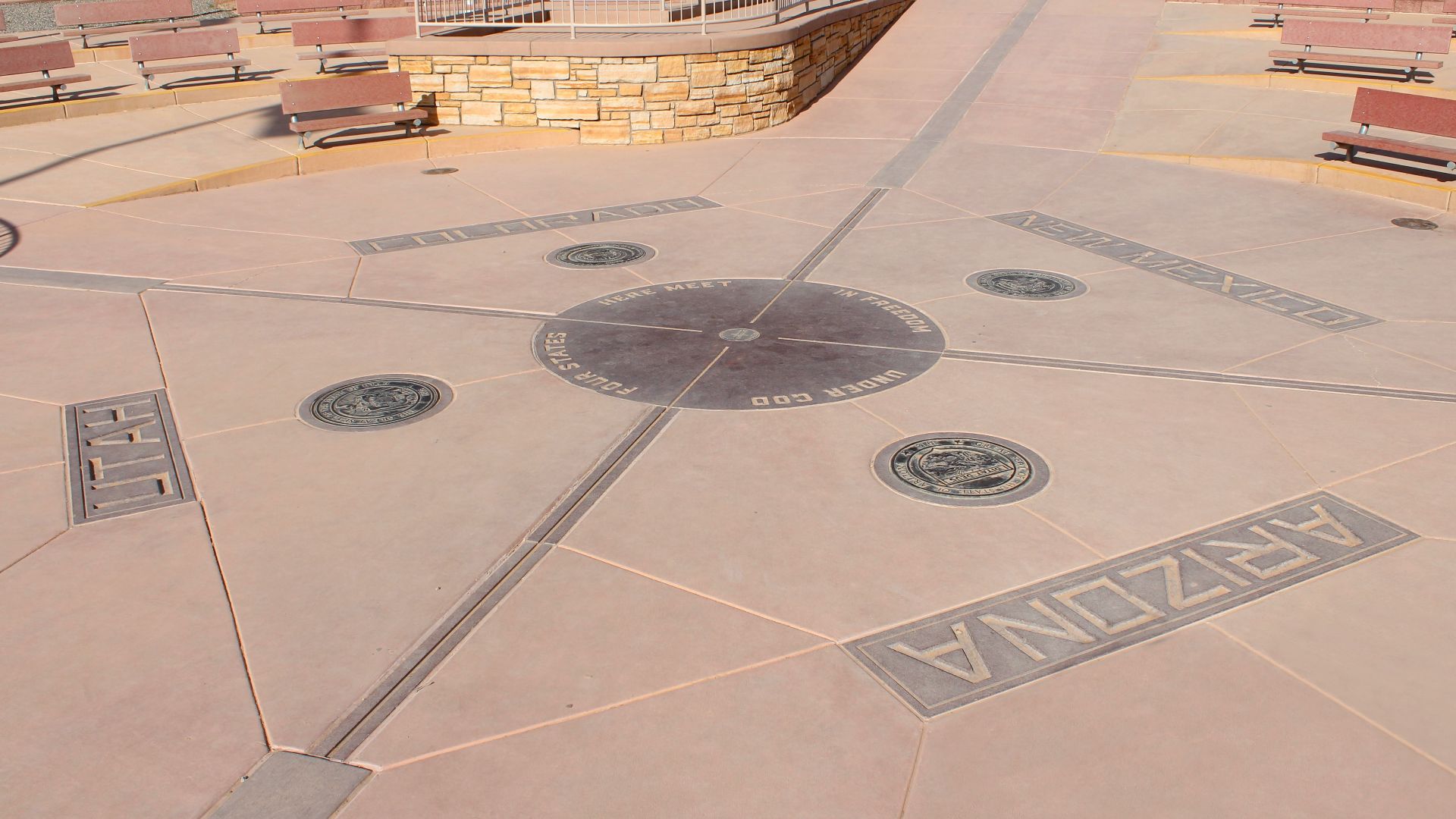 File:Four Corners Monument - panoramio.jpg